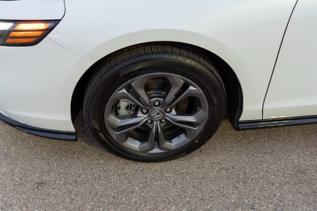 Used 2025 Honda Accord EX-L image 12