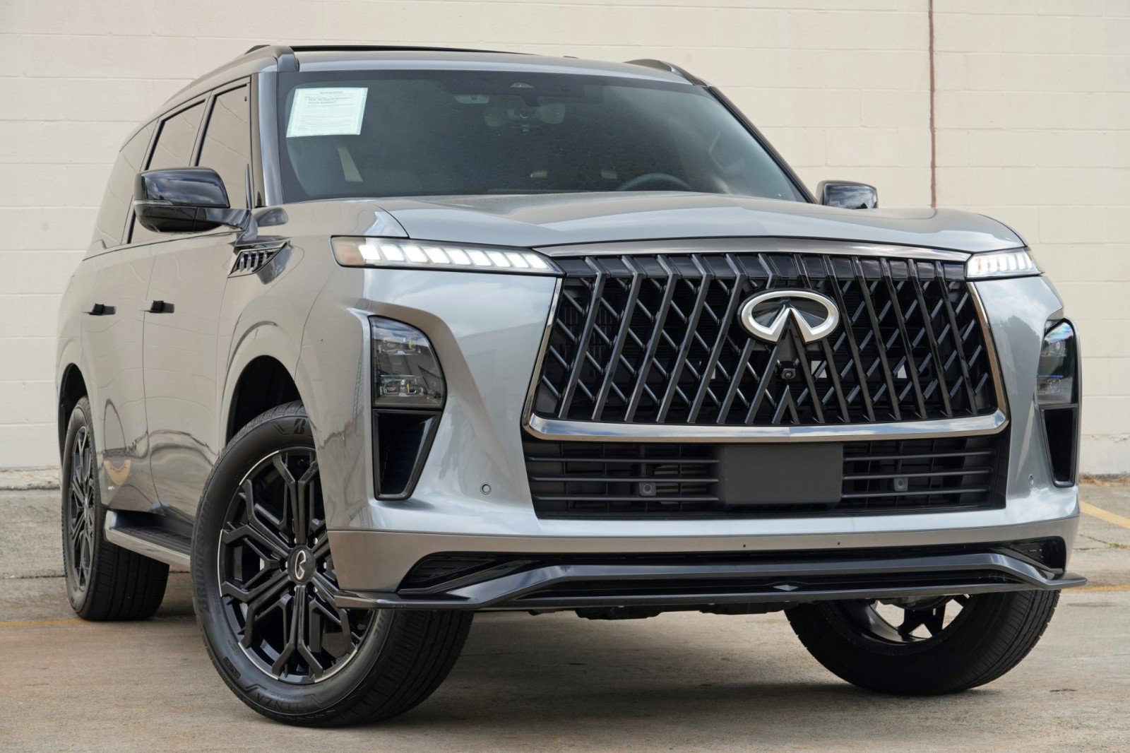 Used 2026 INFINITI QX80 4WD image 4
