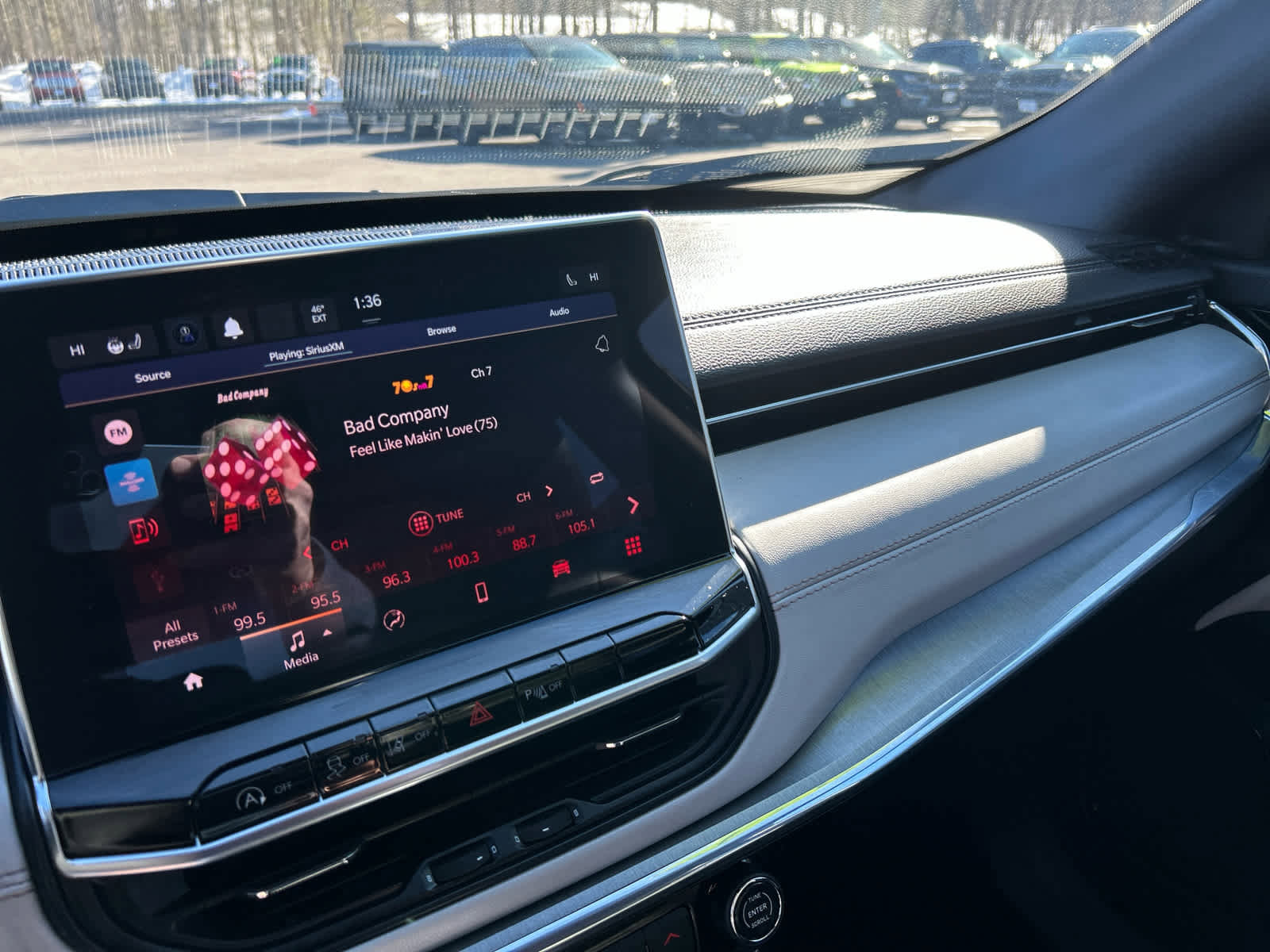 Used 2024 Jeep Compass Limited image 49