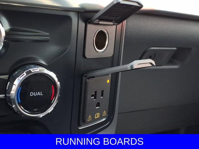 Used 2025 Ford F150 Lariat w/ Equipment Group 501A Mid AWD/4WD image 15