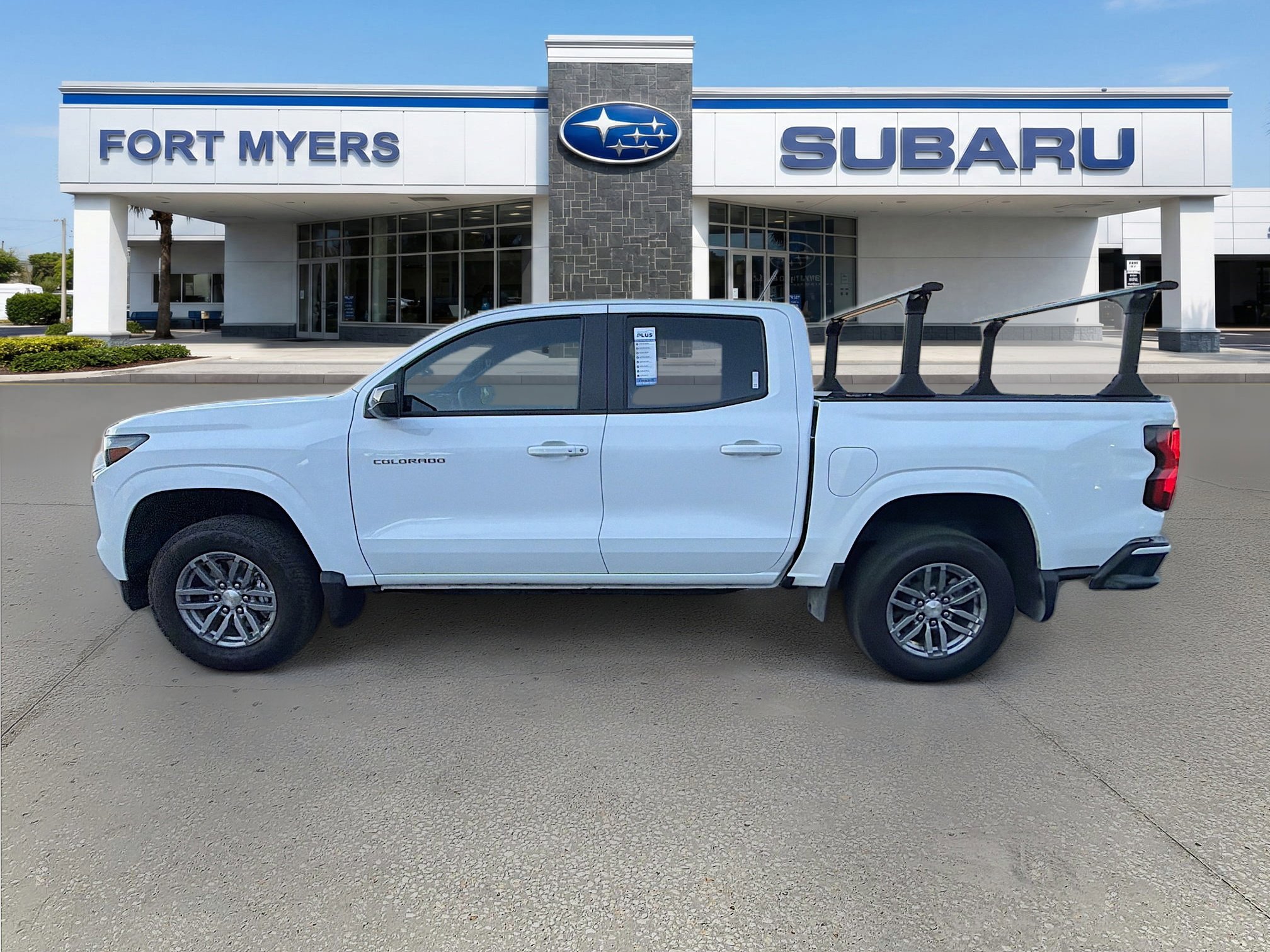 Used 2024 Chevrolet Colorado LT w/ Advanced Trailering Package image 6