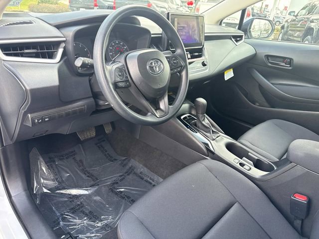 Used 2025 Toyota Corolla LE w/ LE Premium Package image 24