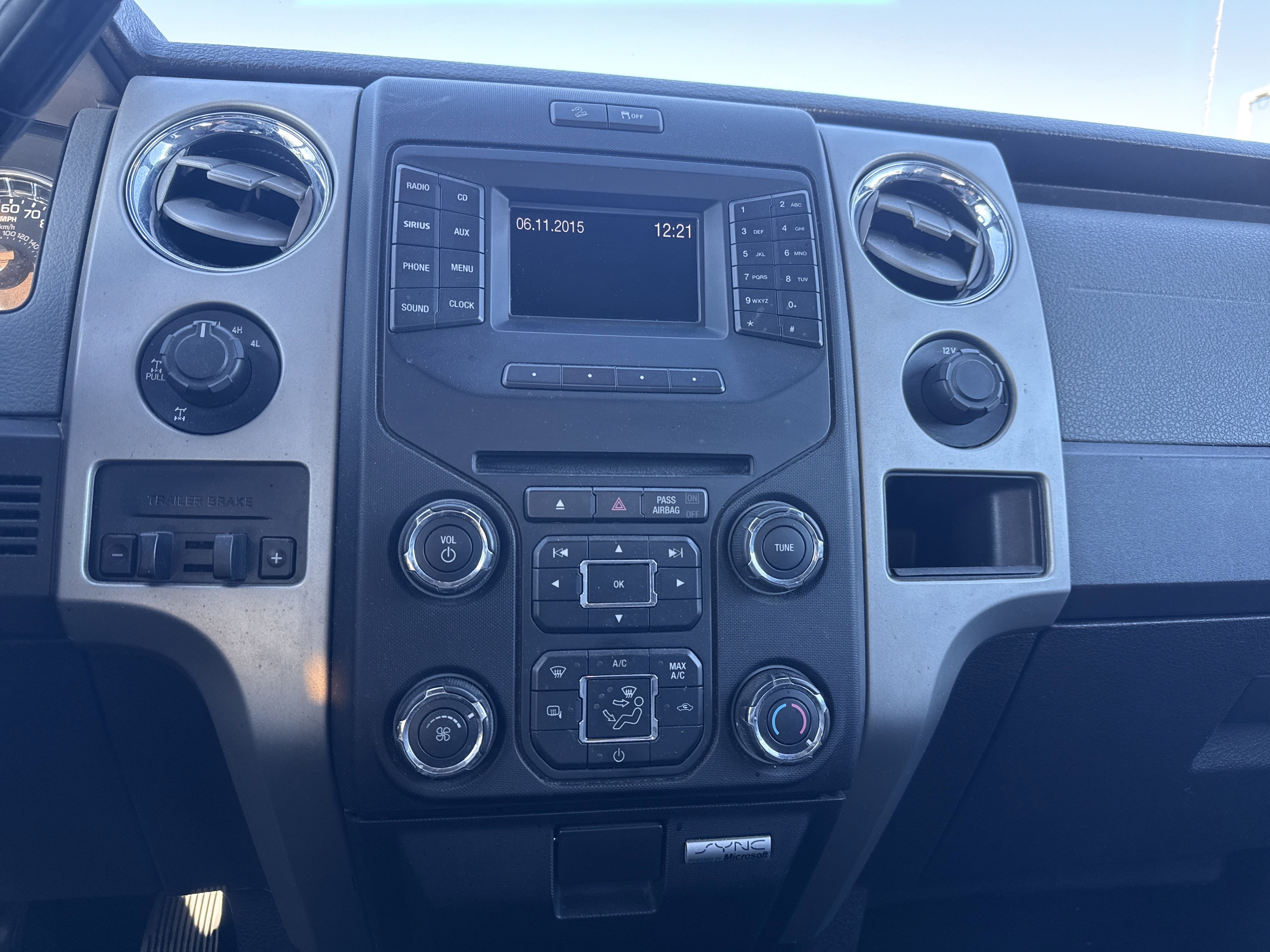 Used 2013 Ford F150 XLT w/ XLT Chrome Pkg image 18