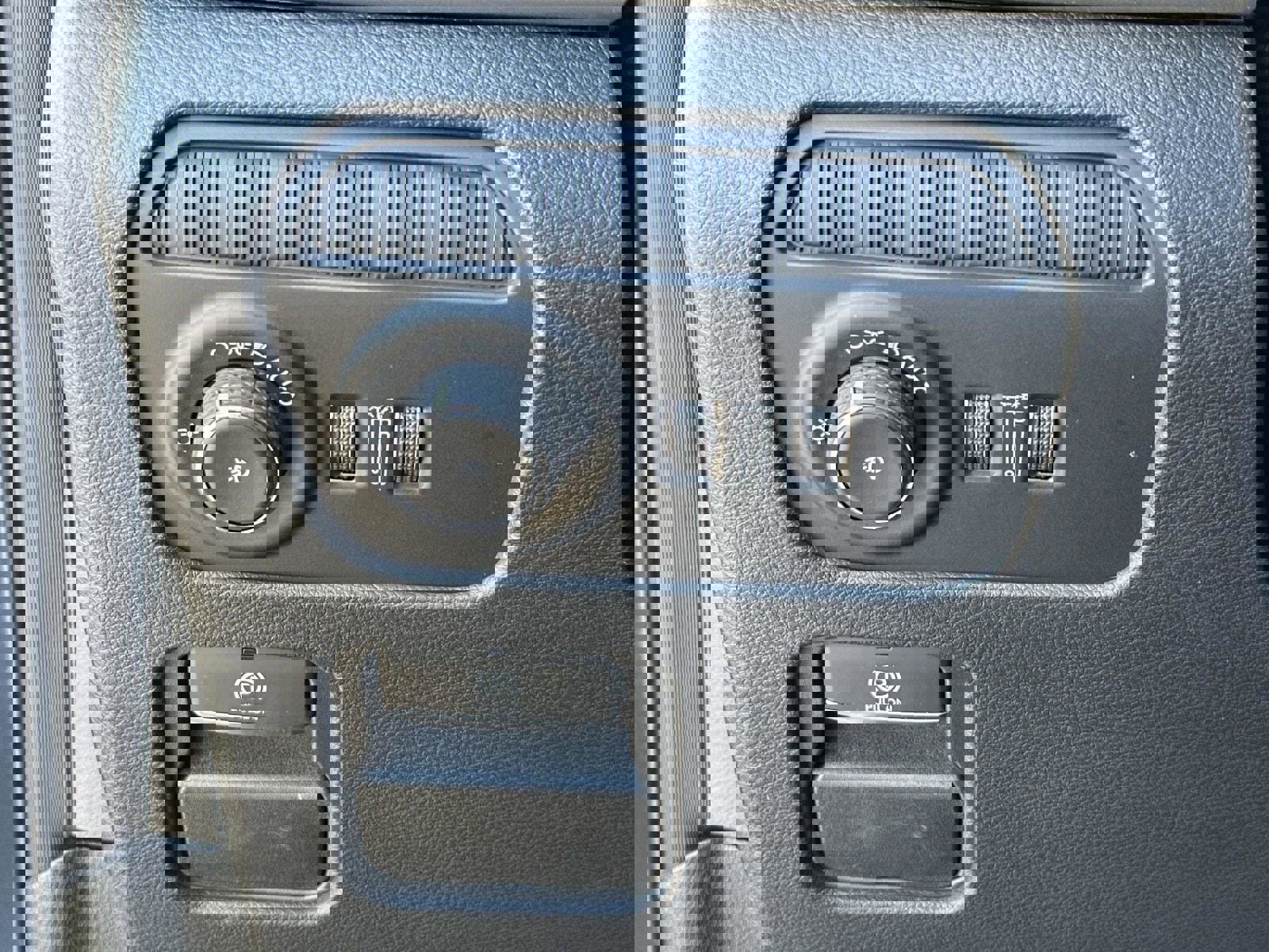 New 2025 Jeep Wagoneer 4WD image 32