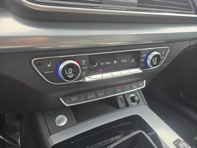 Certified 2025 Audi Q5 2.0T Premium image 31