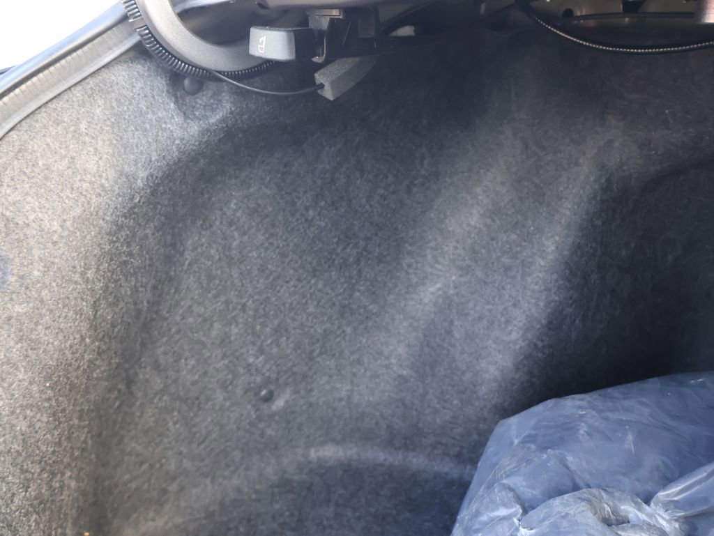 Used 2021 Honda Insight EX image 32