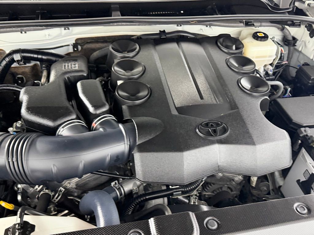 Used 2020 Toyota 4Runner Nightshade AWD/4WD image 32