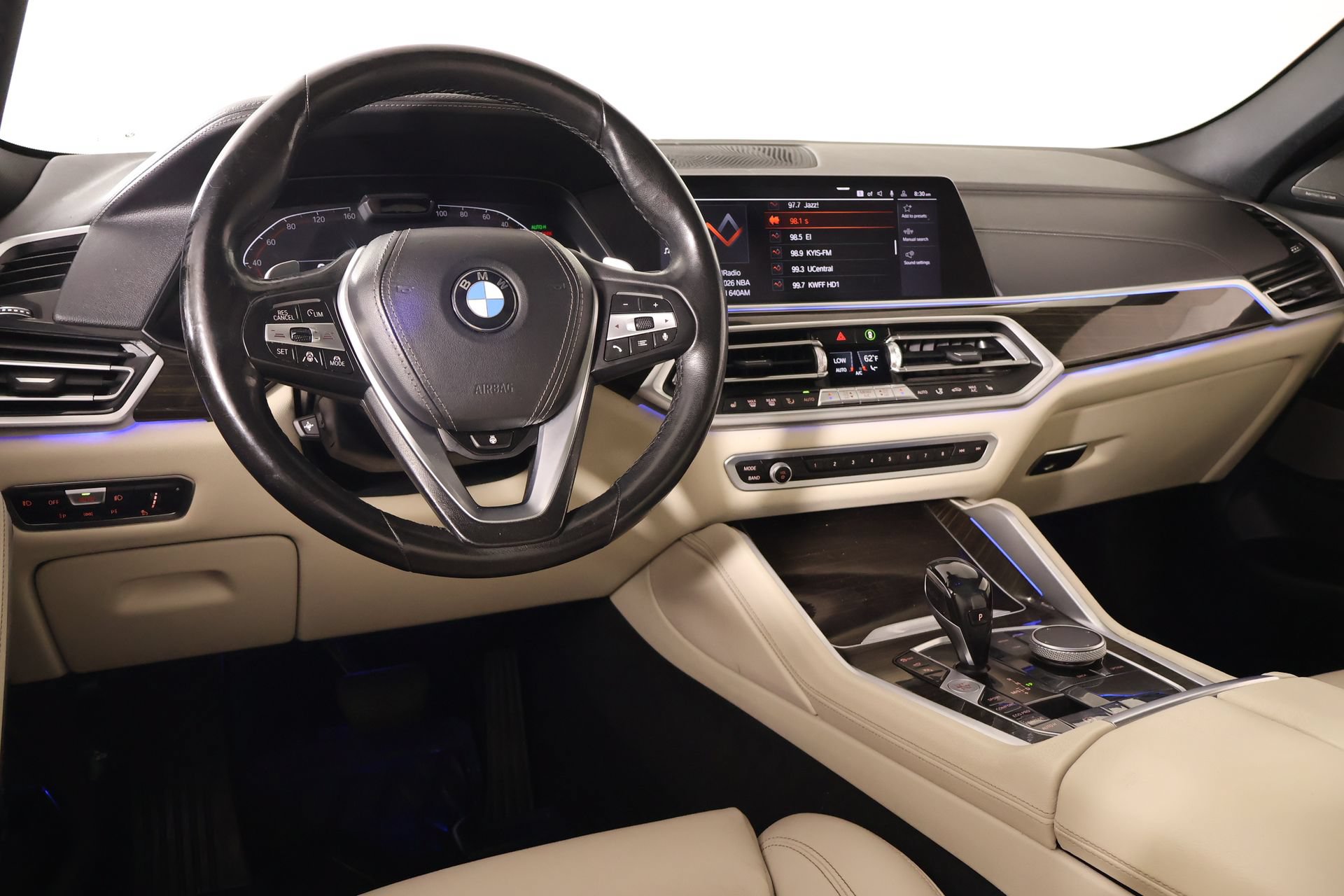 Used 2021 BMW X6 xDrive40i w/ Premium Package AWD/4WD image 2