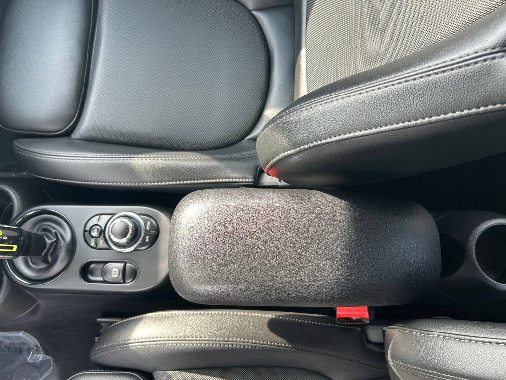 Used 2022 MINI Cooper SE FWD image 39
