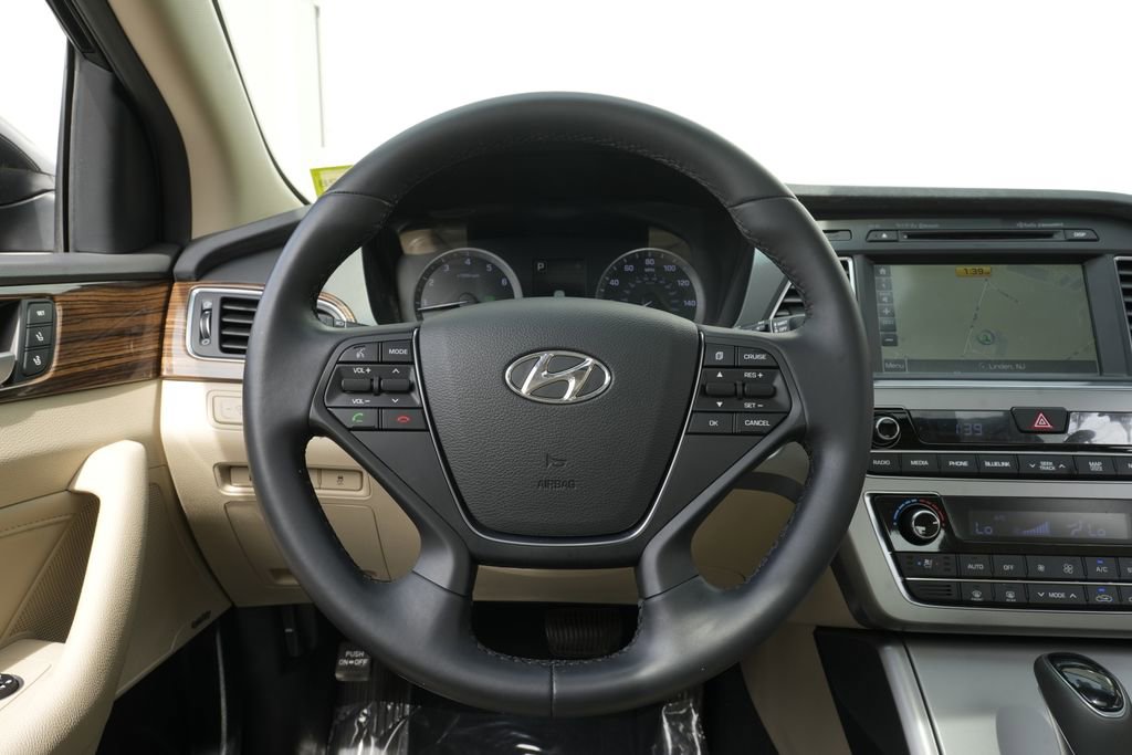Used 2017 Hyundai Sonata Limited w/ Tech Package 03 image 45