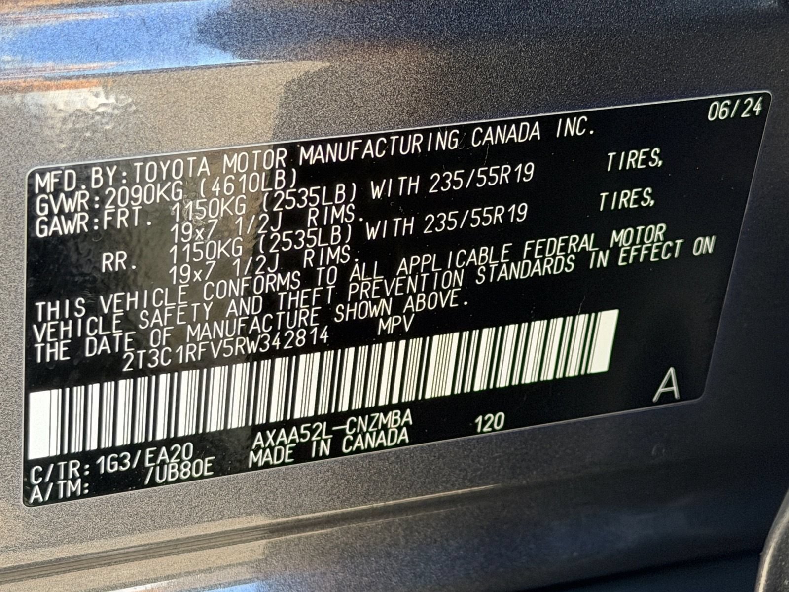Used 2024 Toyota RAV4 XLE Premium FWD image 31