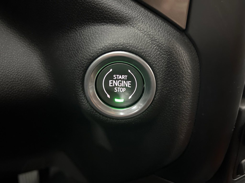 Used 2023 Chevrolet Silverado 2500 High Country w/ Technology Package image 14