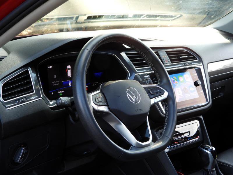 Used 2023 Volkswagen Tiguan SE w/ Panoramic Sunroof Package image 43