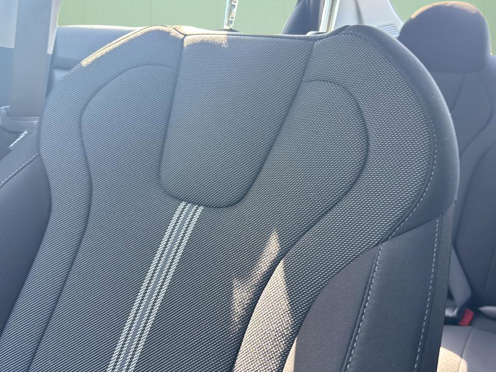 Certified 2025 Hyundai Elantra SE FWD image 46