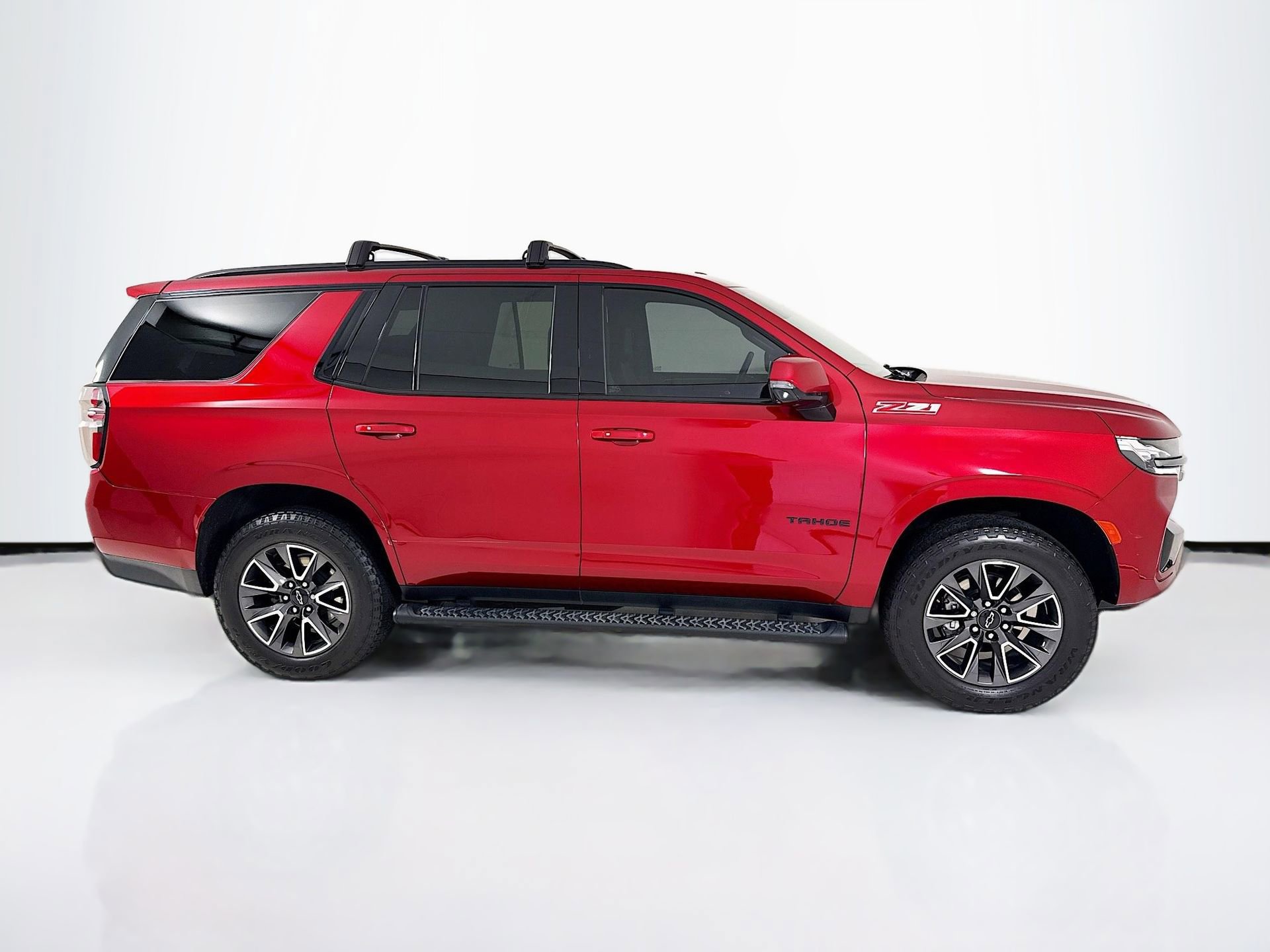 Used 2022 Chevrolet Tahoe Z71 w/ Z71 Off-Road Package image 9