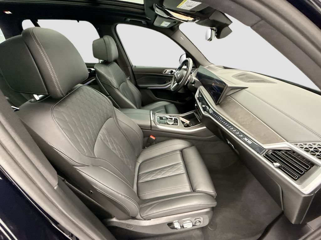 Certified 2024 BMW X5 sDrive40i w/ M Sport Package RWD image 19