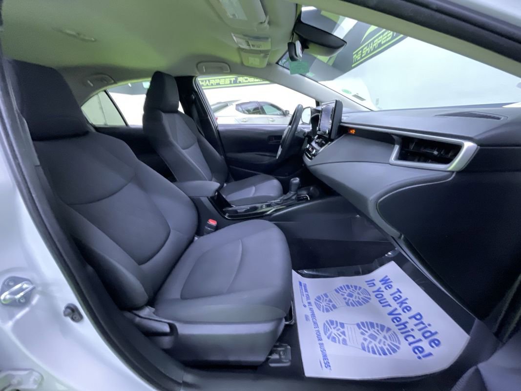 Used 2022 Toyota Corolla LE FWD image 28