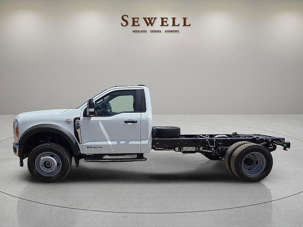 New 2025 Ford F600 4x4 Regular Cab Super Duty w/ XL Chrome Package image 3