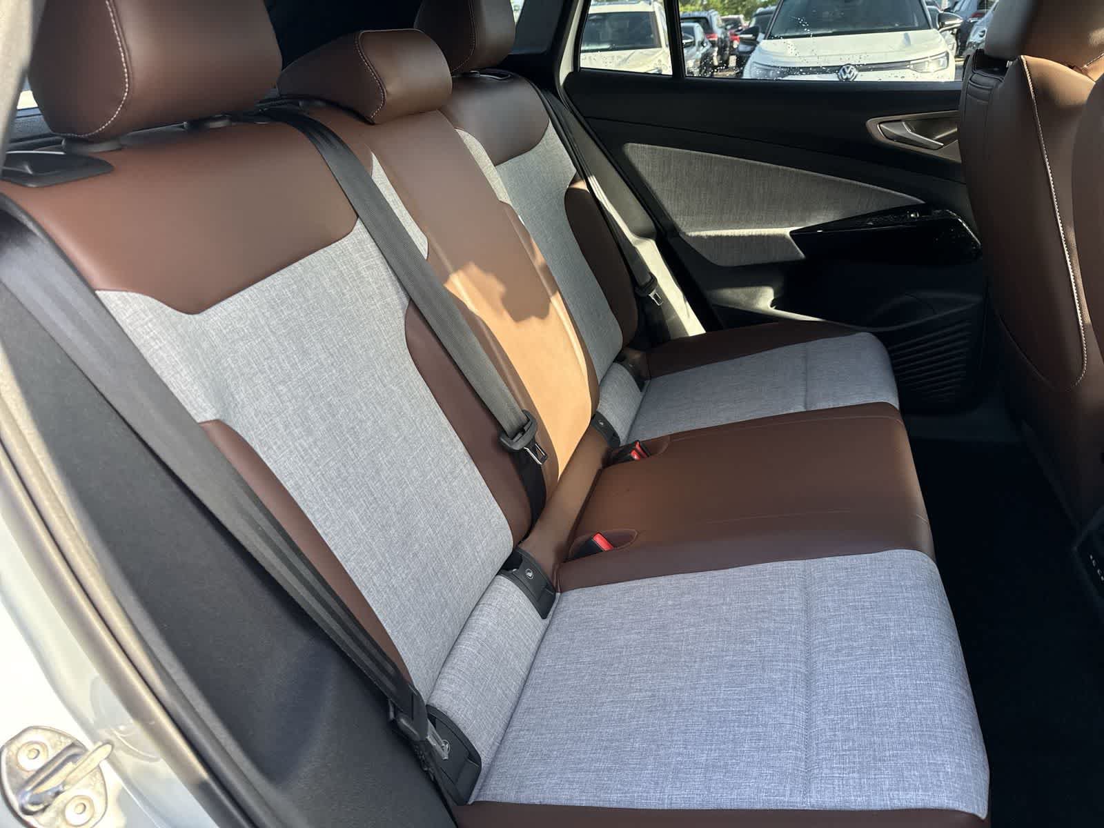 New 2026 Volkswagen ID.4 Pro RWD image 18