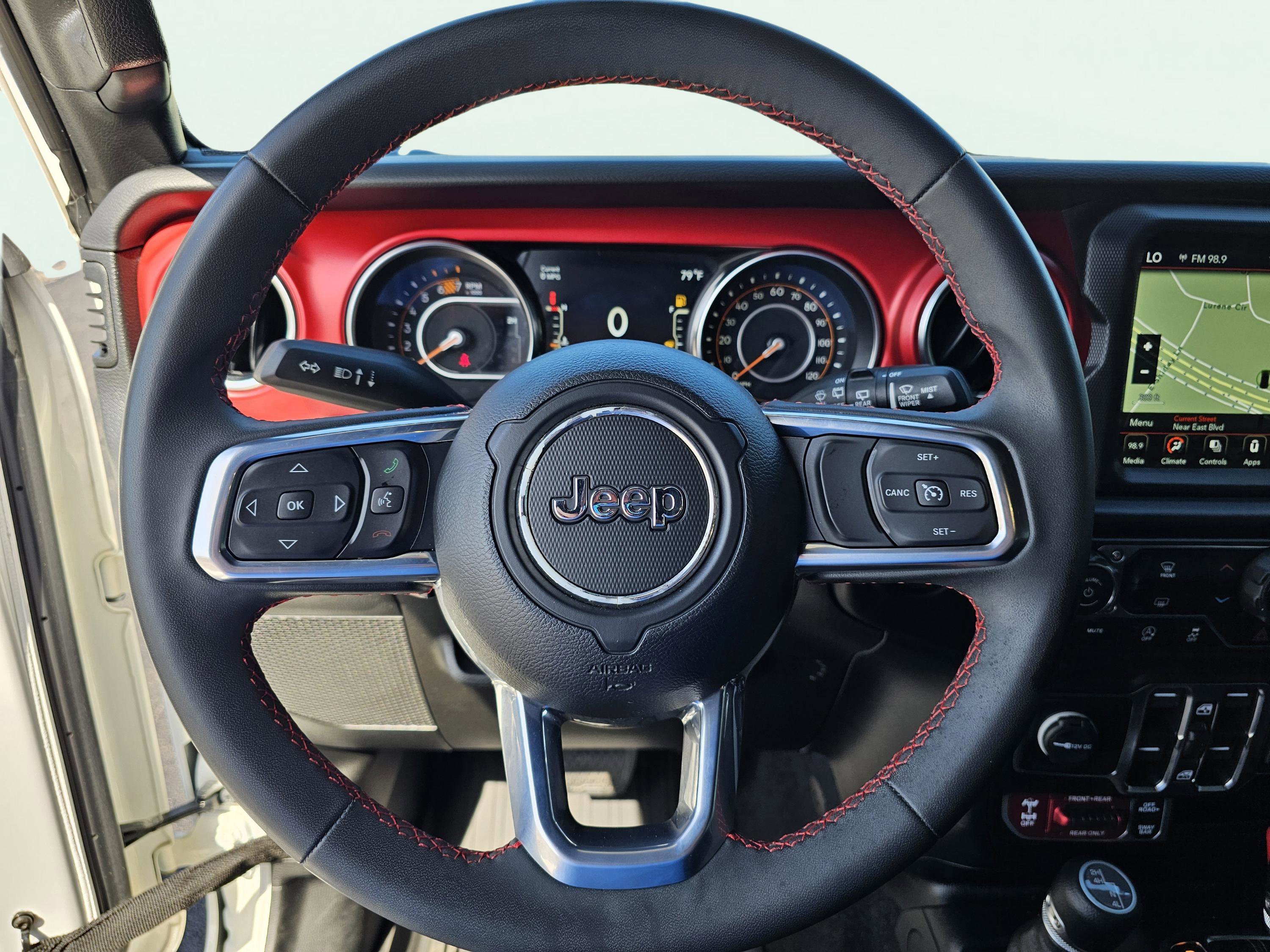 Used 2023 Jeep Wrangler Unlimited Rubicon image 37