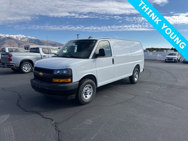 New 2025 Chevrolet Express 2500 w/ Enhanced Convenience Package image 3