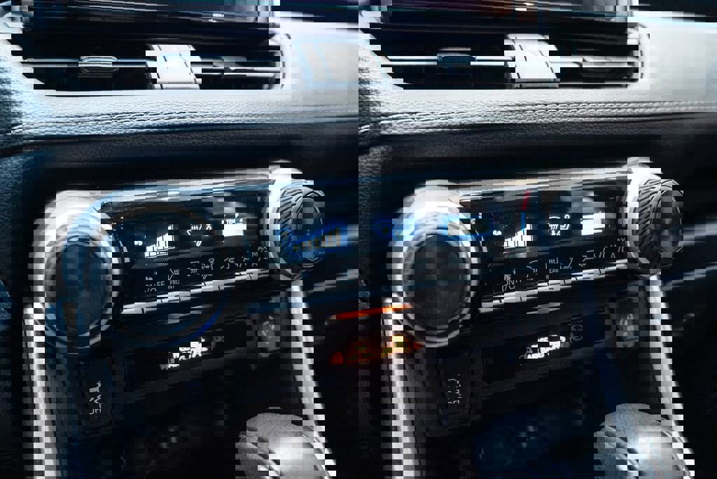 Certified 2024 Toyota RAV4 LE image 25