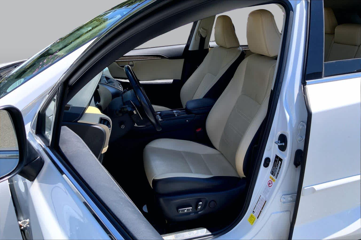 Used 2018 Lexus NX 300 AWD w/ Luxury Package image 8