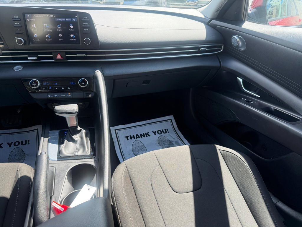 Certified 2023 Hyundai Elantra SEL FWD image 22
