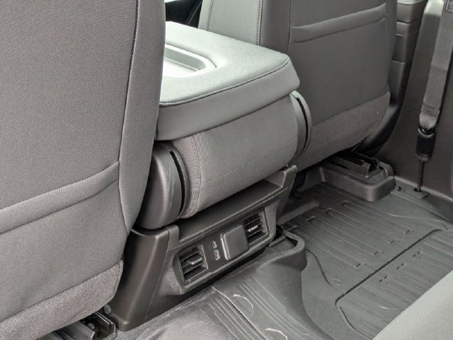 New 2026 GMC Sierra 1500 SLE AWD/4WD image 29