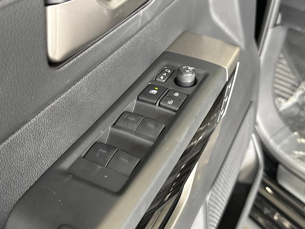 New 2026 Toyota Tundra Limited AWD/4WD image 15