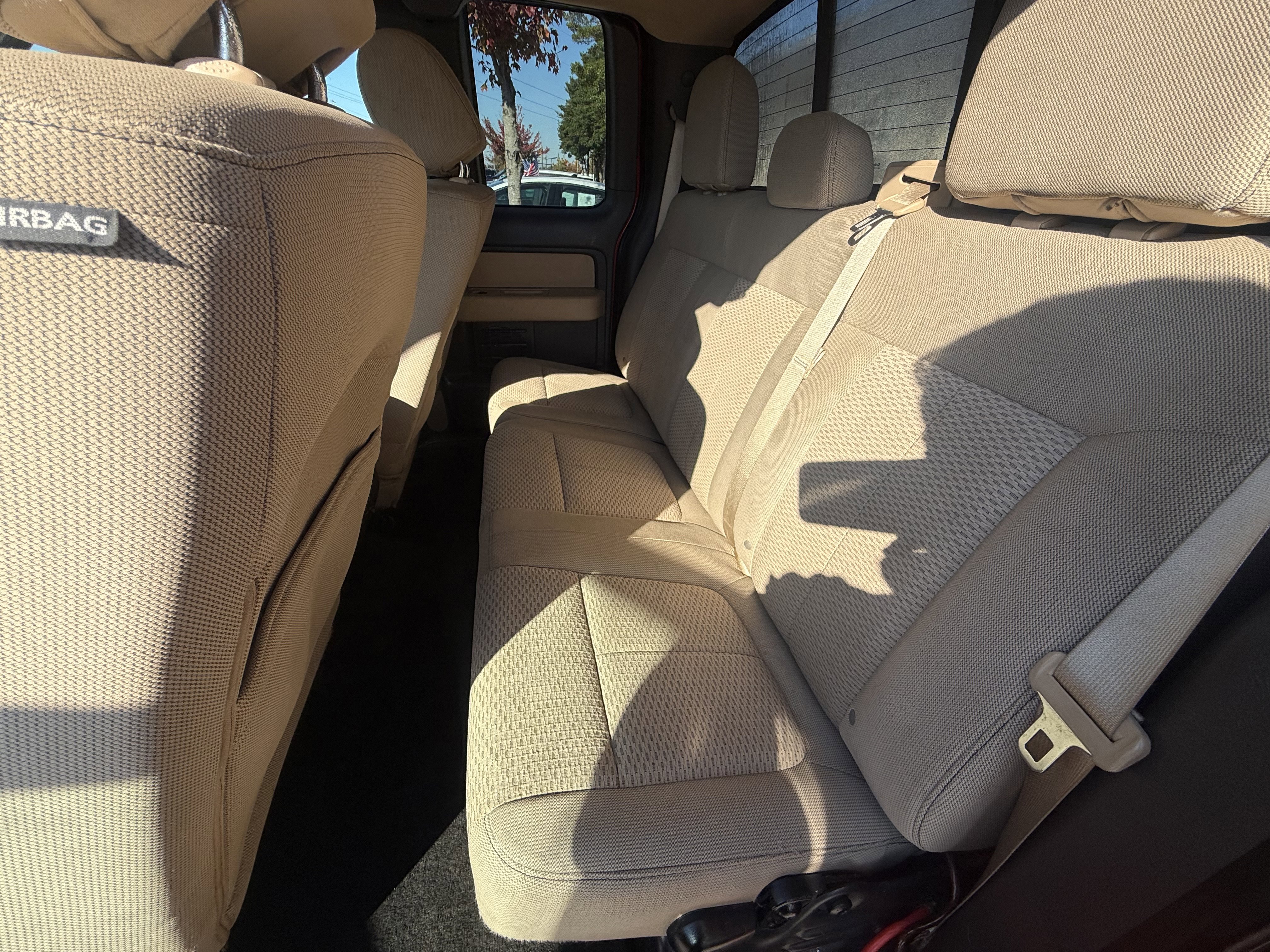 Used 2014 Ford F150 XLT w/ Equipment Group 302A Luxury image 10