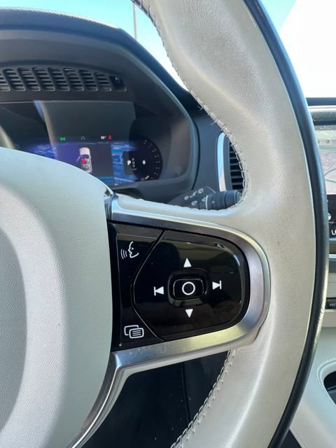 Certified 2023 Volvo XC90 B5 Core AWD/4WD image 12