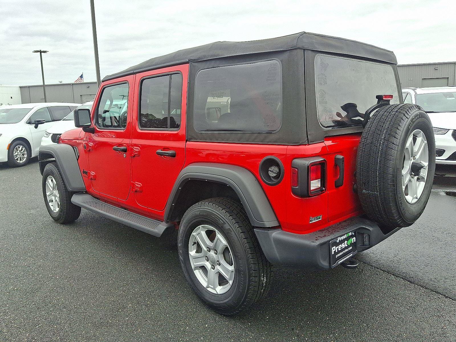 Used 2023 Jeep Wrangler Sport S image 6