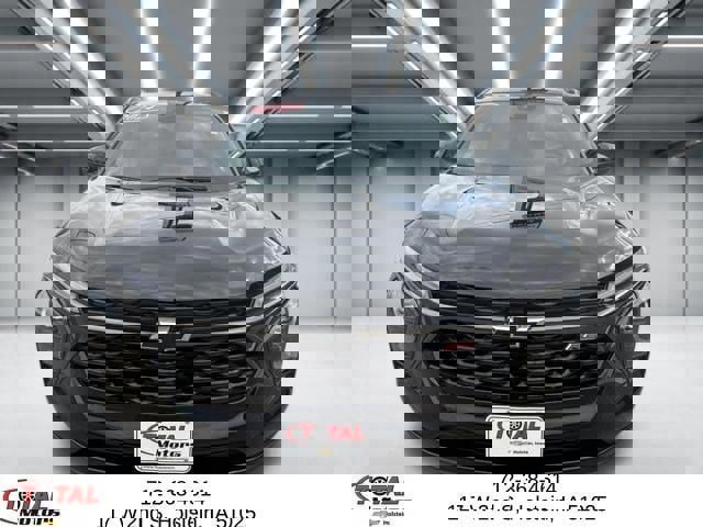 Used 2024 Chevrolet Trax RS image 3