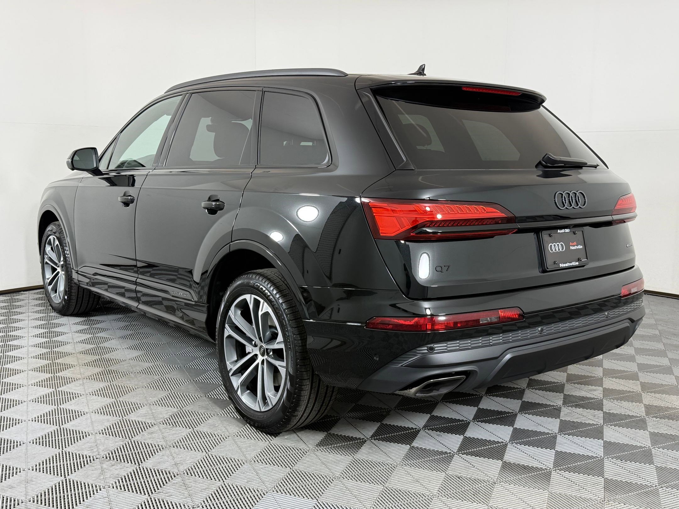 New 2026 Audi Q7 2.0T Premium image 3