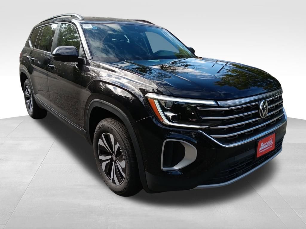 Used 2025 Volkswagen Atlas SE image 8