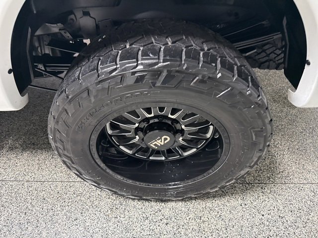 Used 2022 Ford F250 Lariat w/ Tremor Off-Road Package image 17