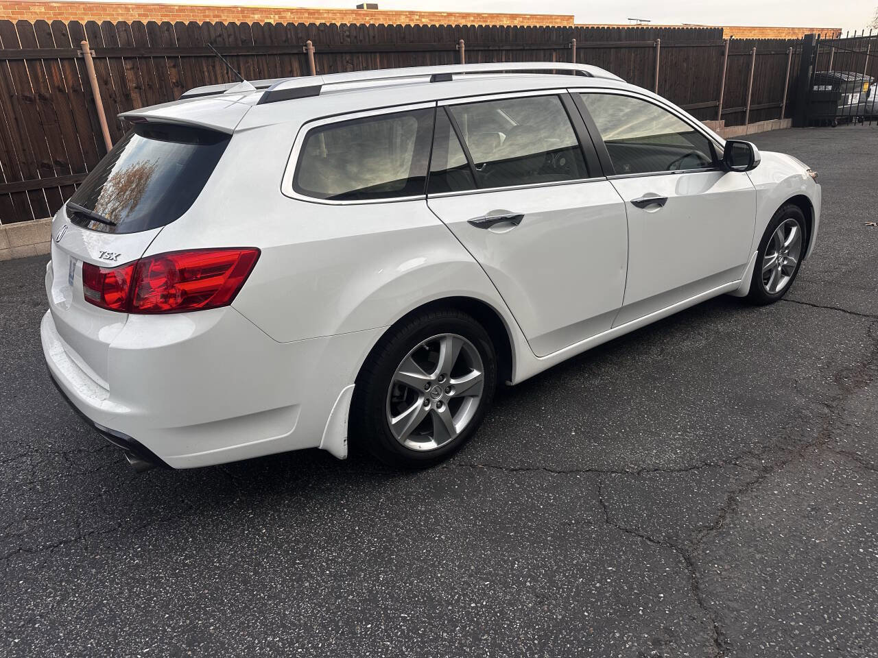 Used 2012 Acura TSX Sport Wagon image 6