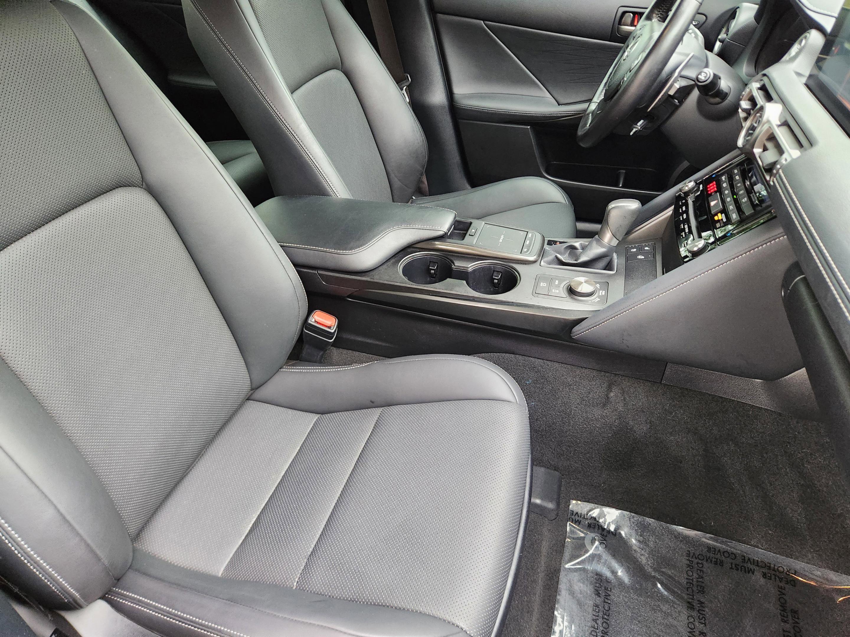 Used 2022 Lexus IS 300 w/ Premium Package image 6