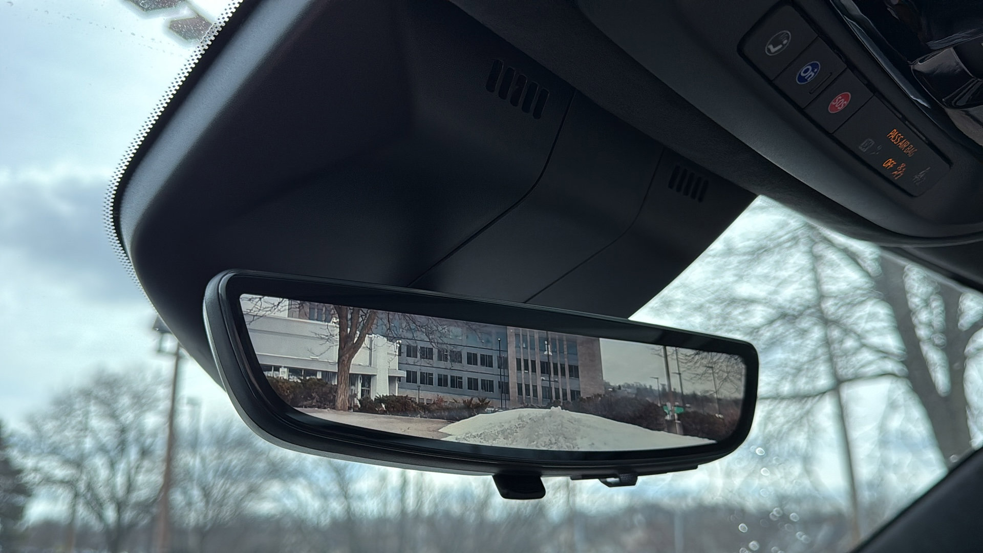 Certified 2025 Cadillac Escalade ESV Sport Platinum image 26