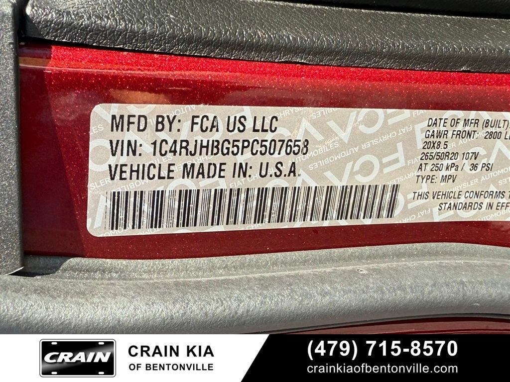 Used 2023 Jeep Grand Cherokee Limited w/ Luxury Tech Group II AWD/4WD image 35
