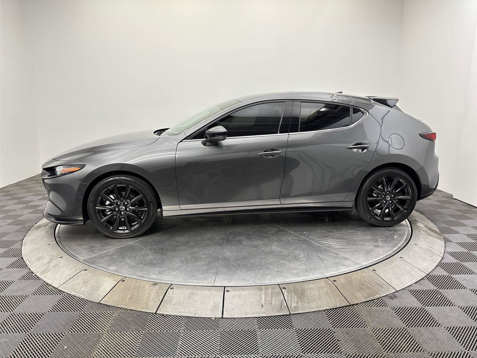 Used 2026 MAZDA MAZDA3 Hatchback w/Premium Plus Pkg AWD/4WD image 16