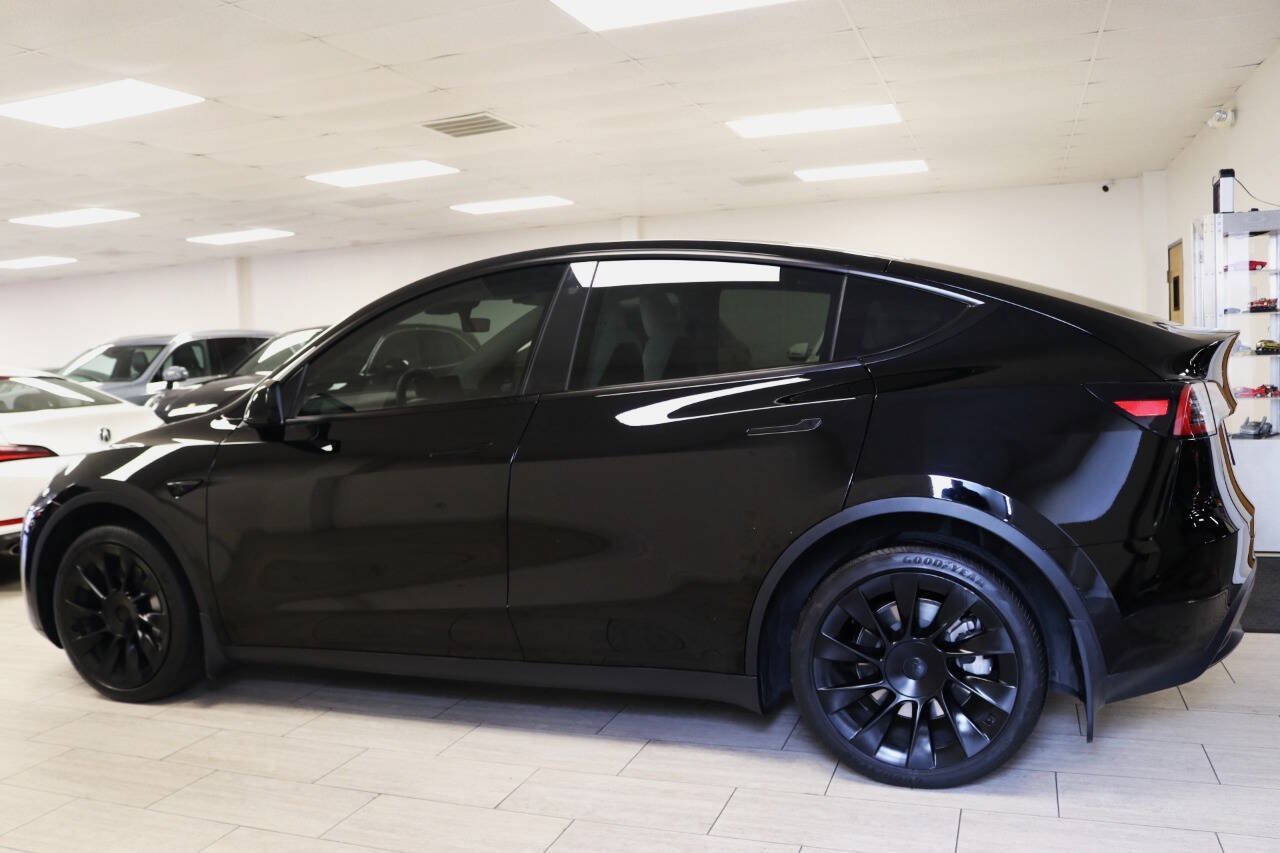 Used 2023 Tesla Model Y Long Range AWD/4WD image 12