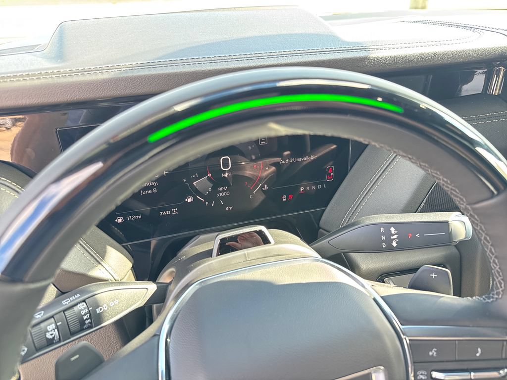 New 2026 GMC Yukon Elevation w/ Elevation Premium Package AWD/4WD image 24