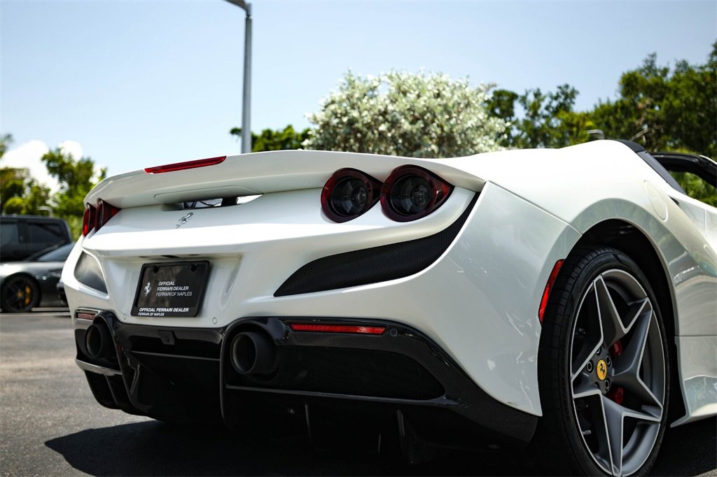 Certified 2022 Ferrari F8 Tributo image 15