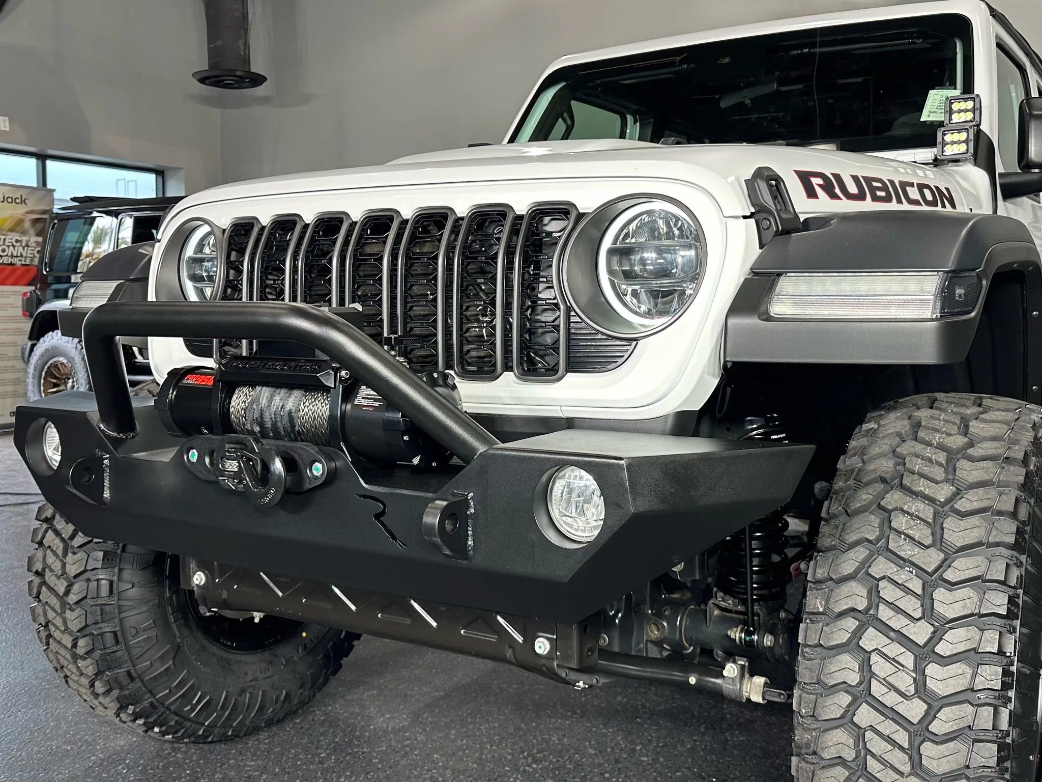 Used 2024 Jeep Wrangler Unlimited Rubicon w/ Convenience Group image 5