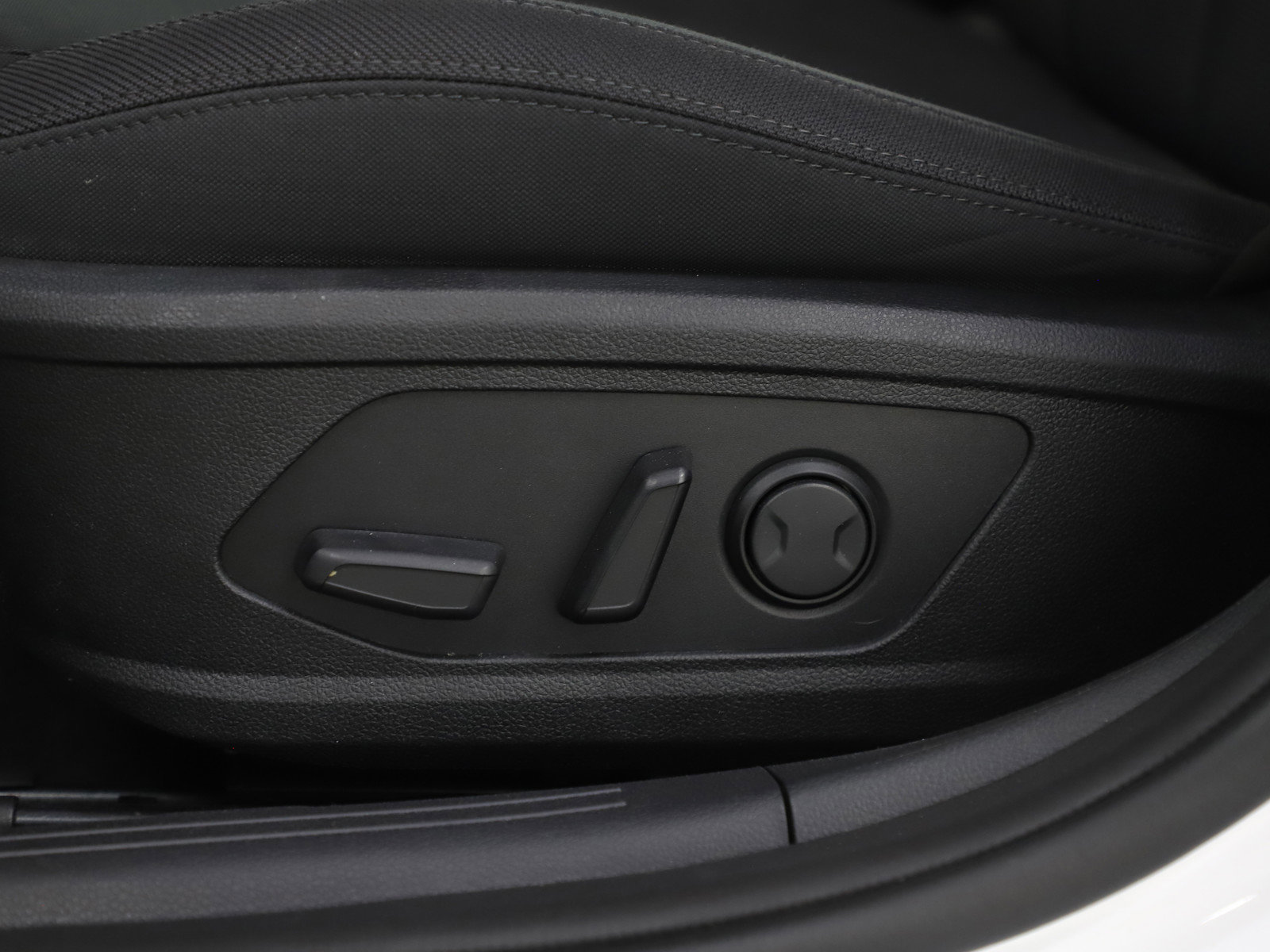 Used 2021 Kia K5 LXS image 28