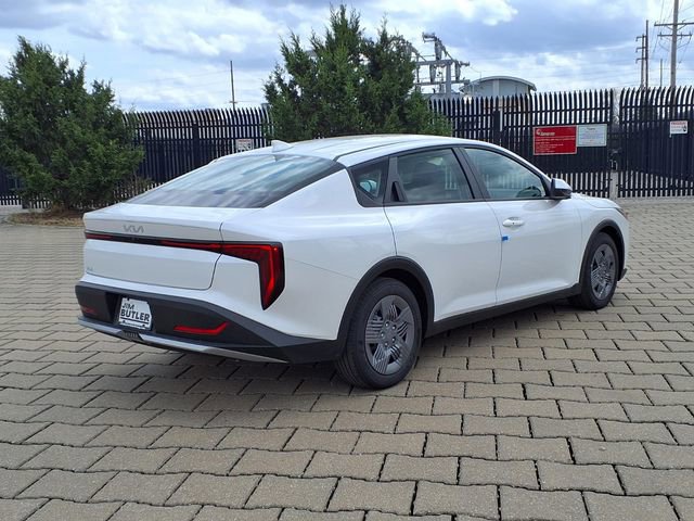New 2026 Kia K4 LX image 2