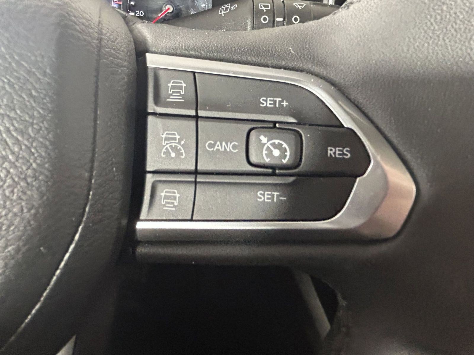 Used 2023 Jeep Compass Limited w/ Sun and Sound Group image 26