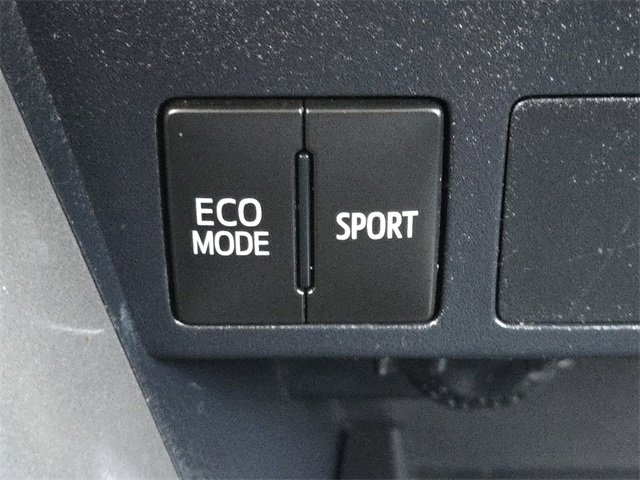 Used 2017 Toyota RAV4 LE w/ All Weather Liner Package image 5